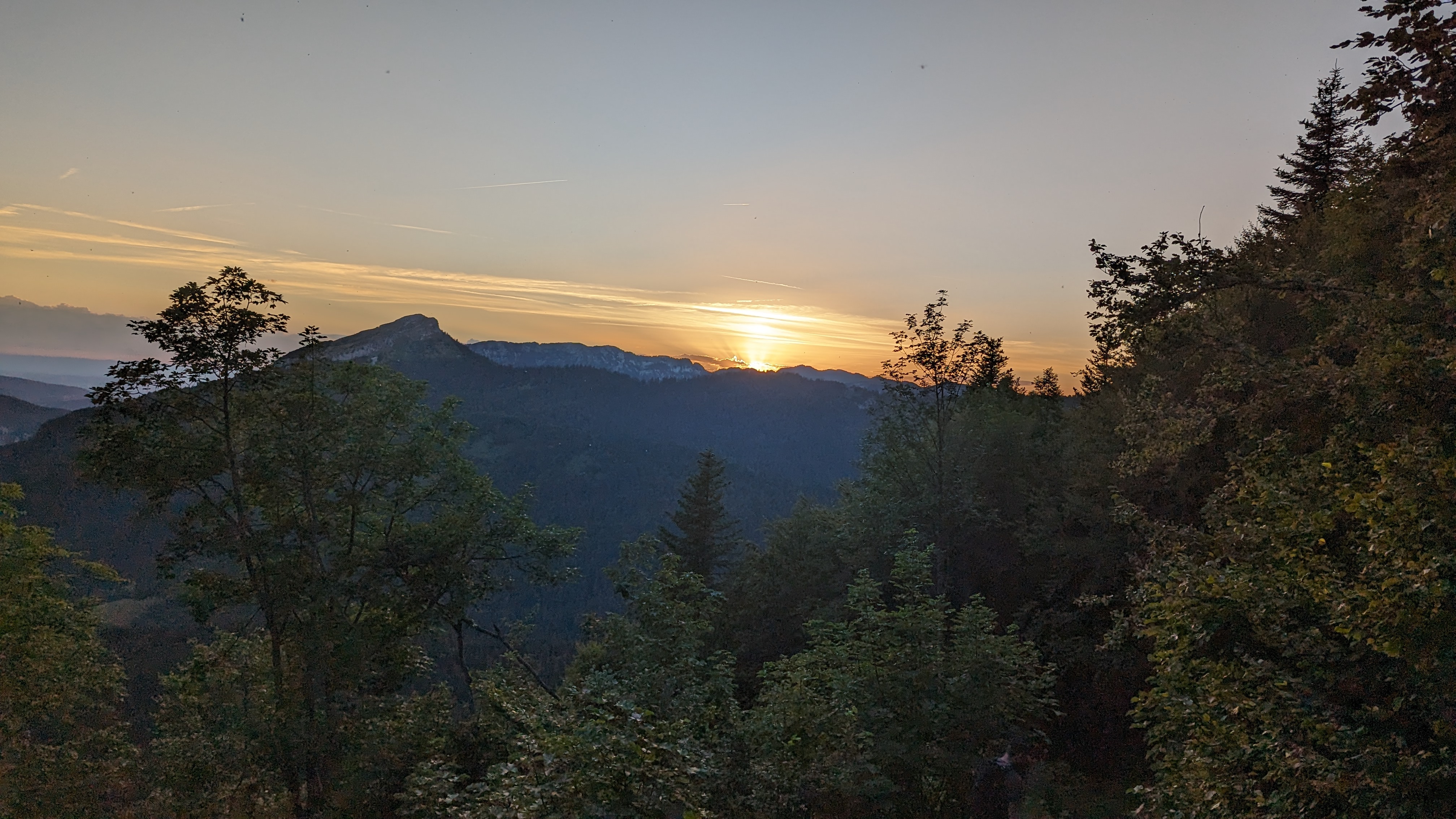 Image 1 pour Chamechaude at Sundown