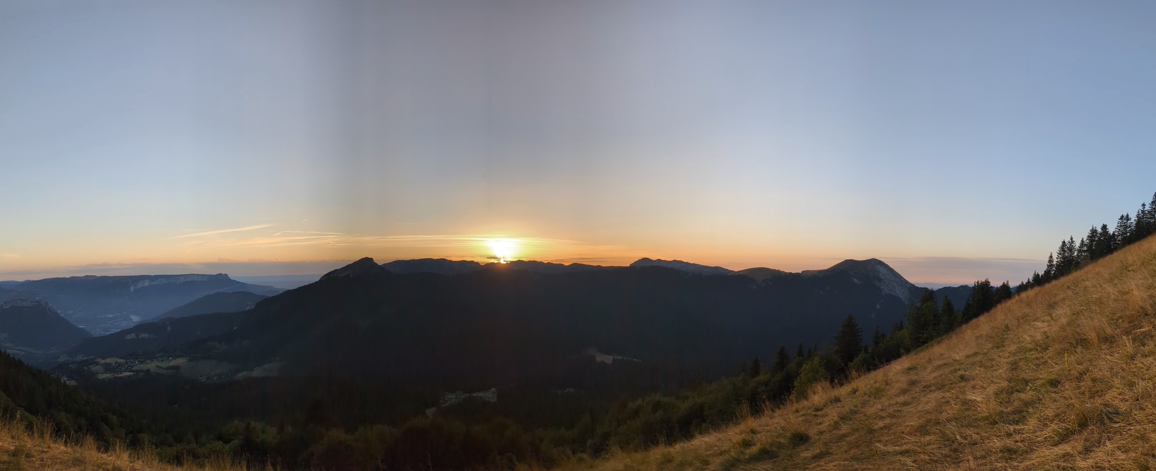 Image 2 pour Chamechaude at Sundown