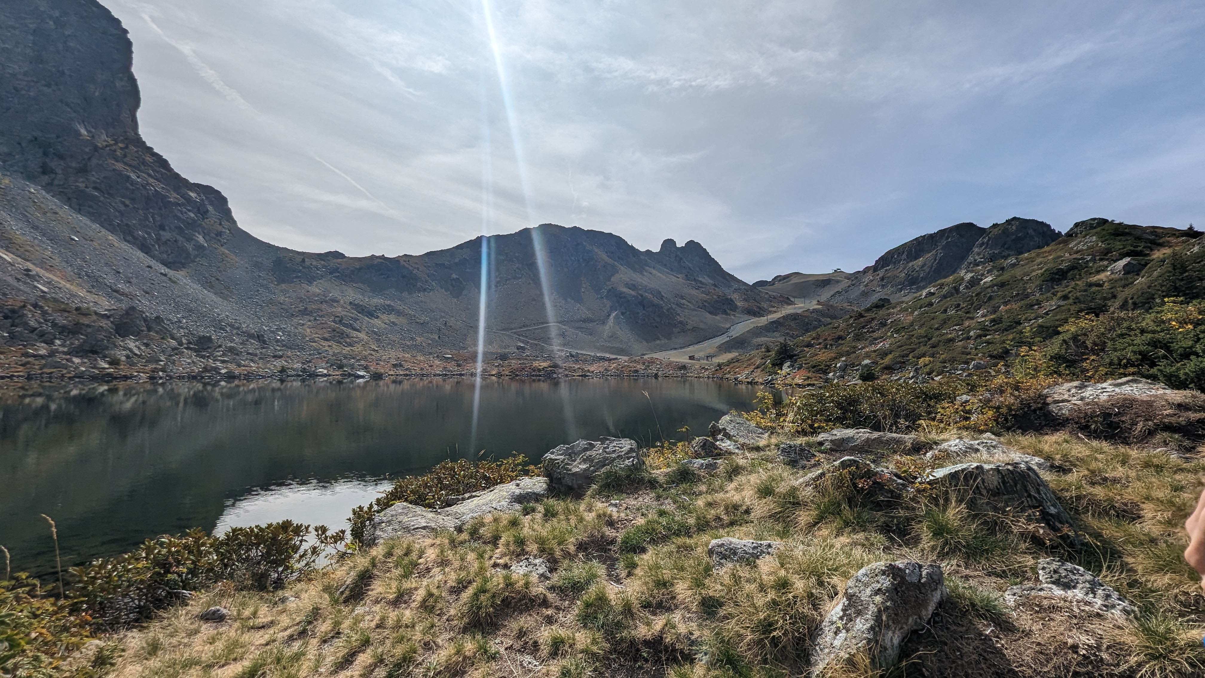 Image 4 pour Lacs Robert depuis les Cascades de l&#039;Oursières