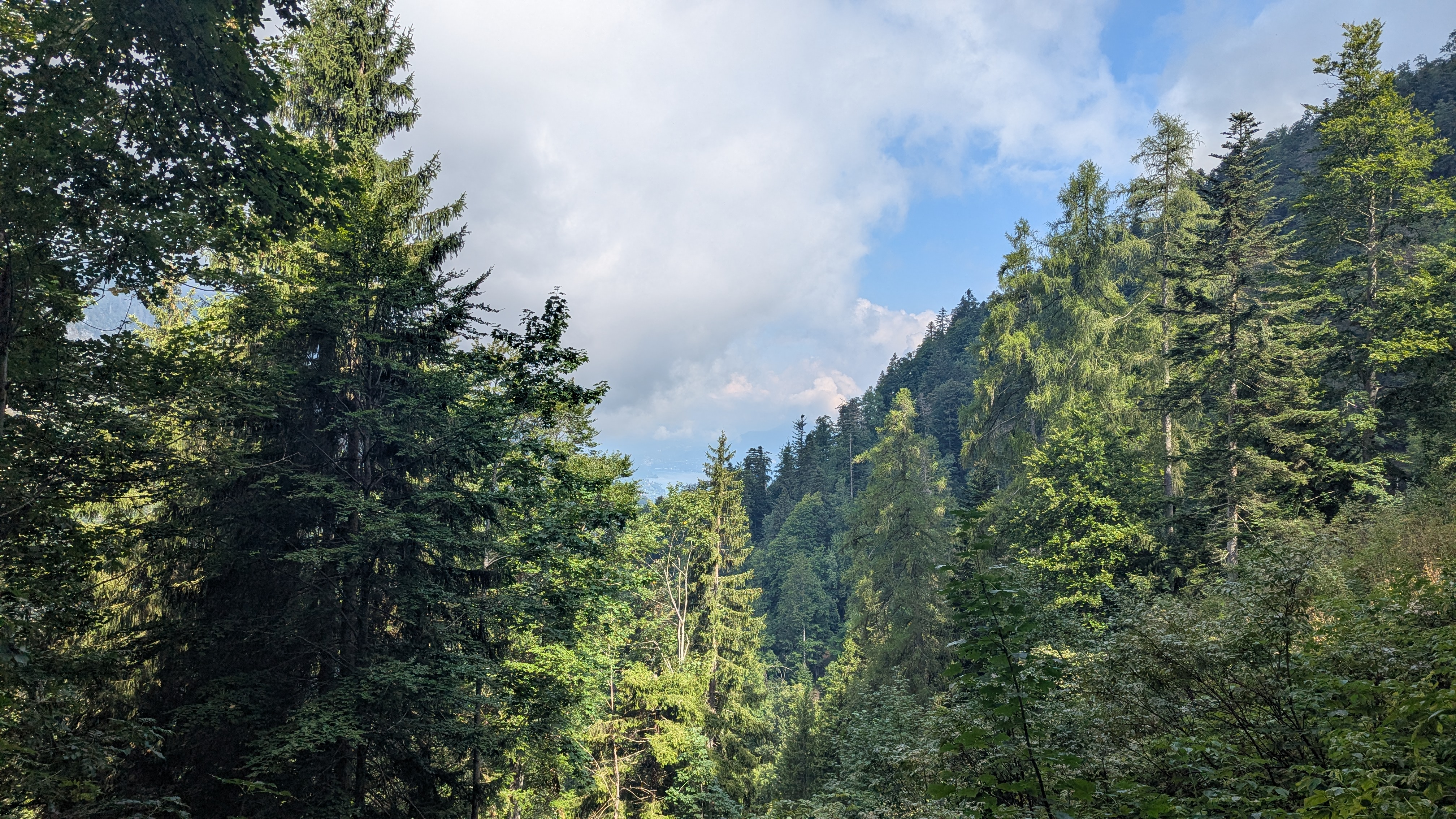 Img carrousel pour Randonnée aux chalets de l&#039;eau froide