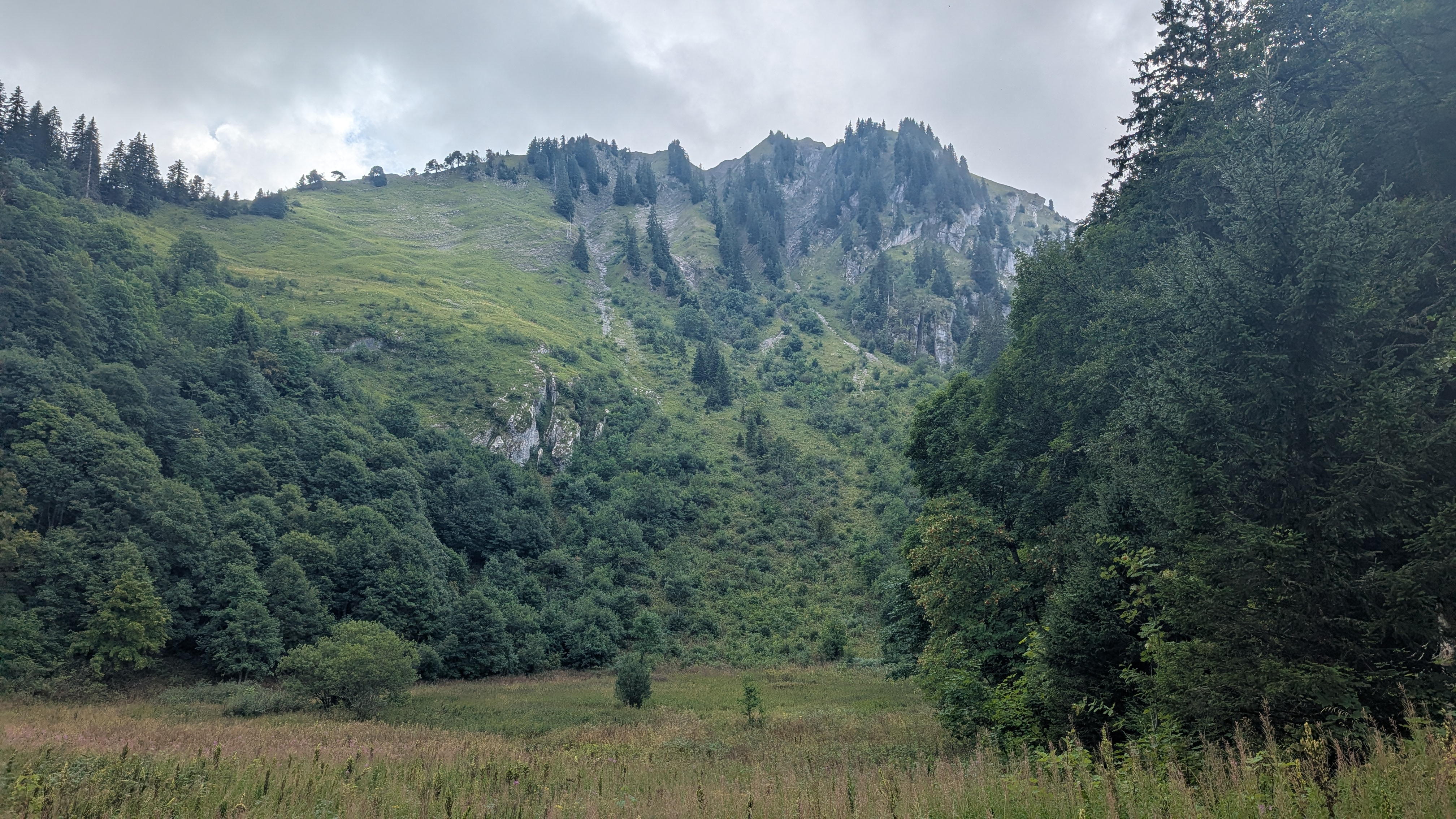 Img carrousel pour Randonnée aux chalets de l&#039;eau froide
