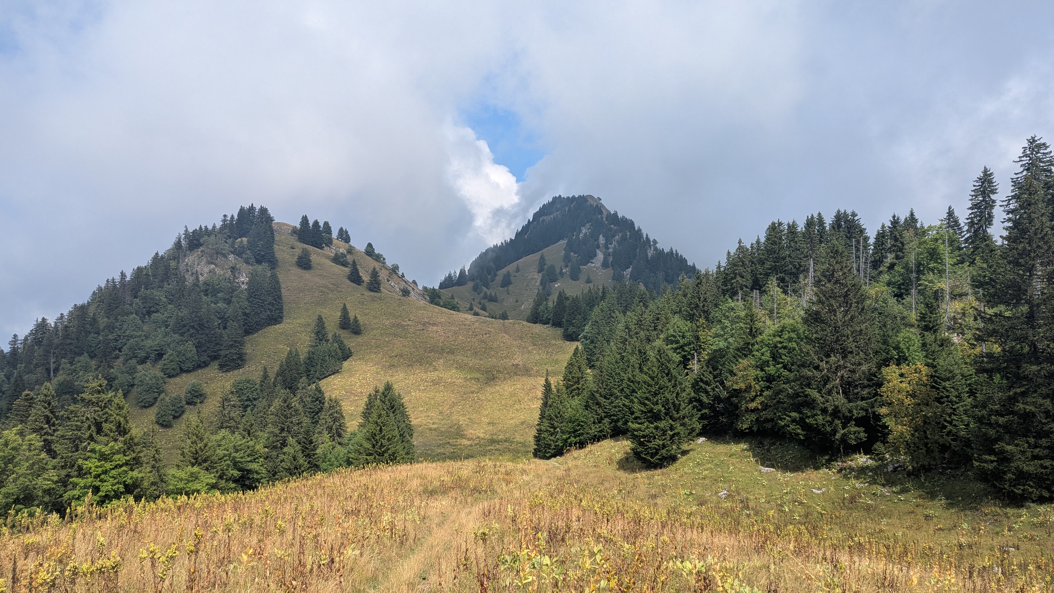 Img carrousel pour Randonnée aux chalets de l&#039;eau froide