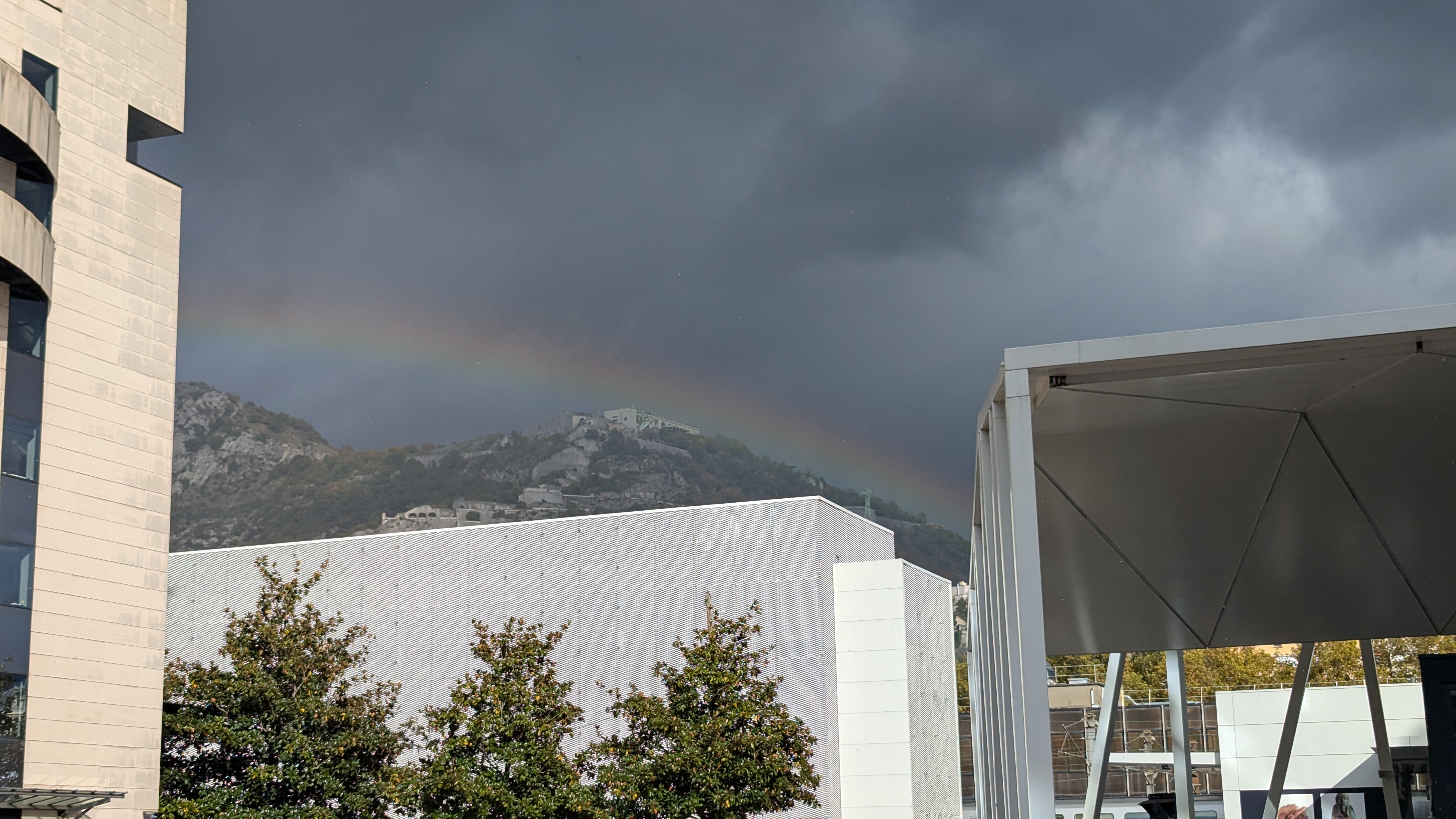 Img carrousel pour Bastille Arc en ciel