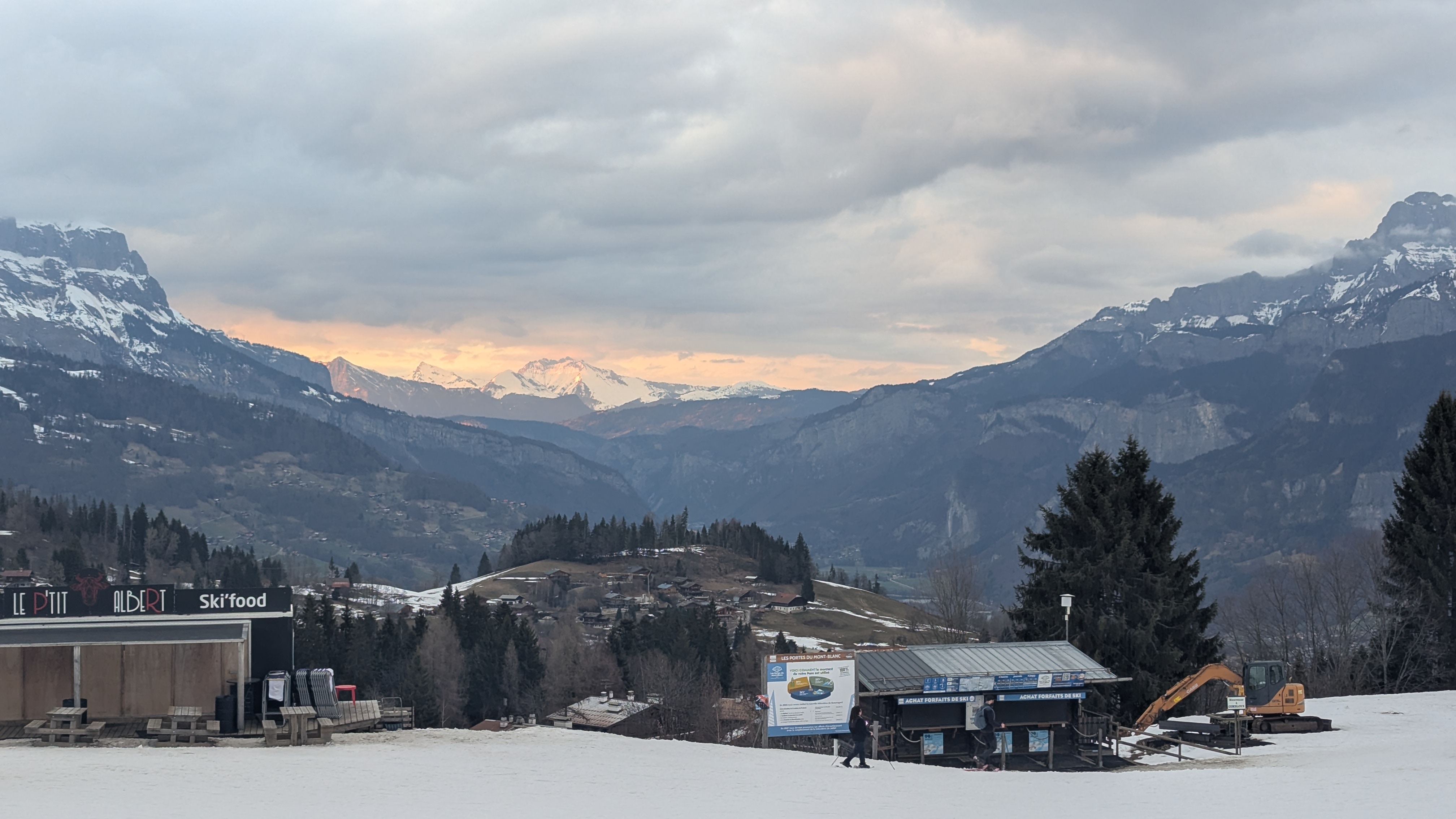 Img carrousel pour Combloux 2026 J1