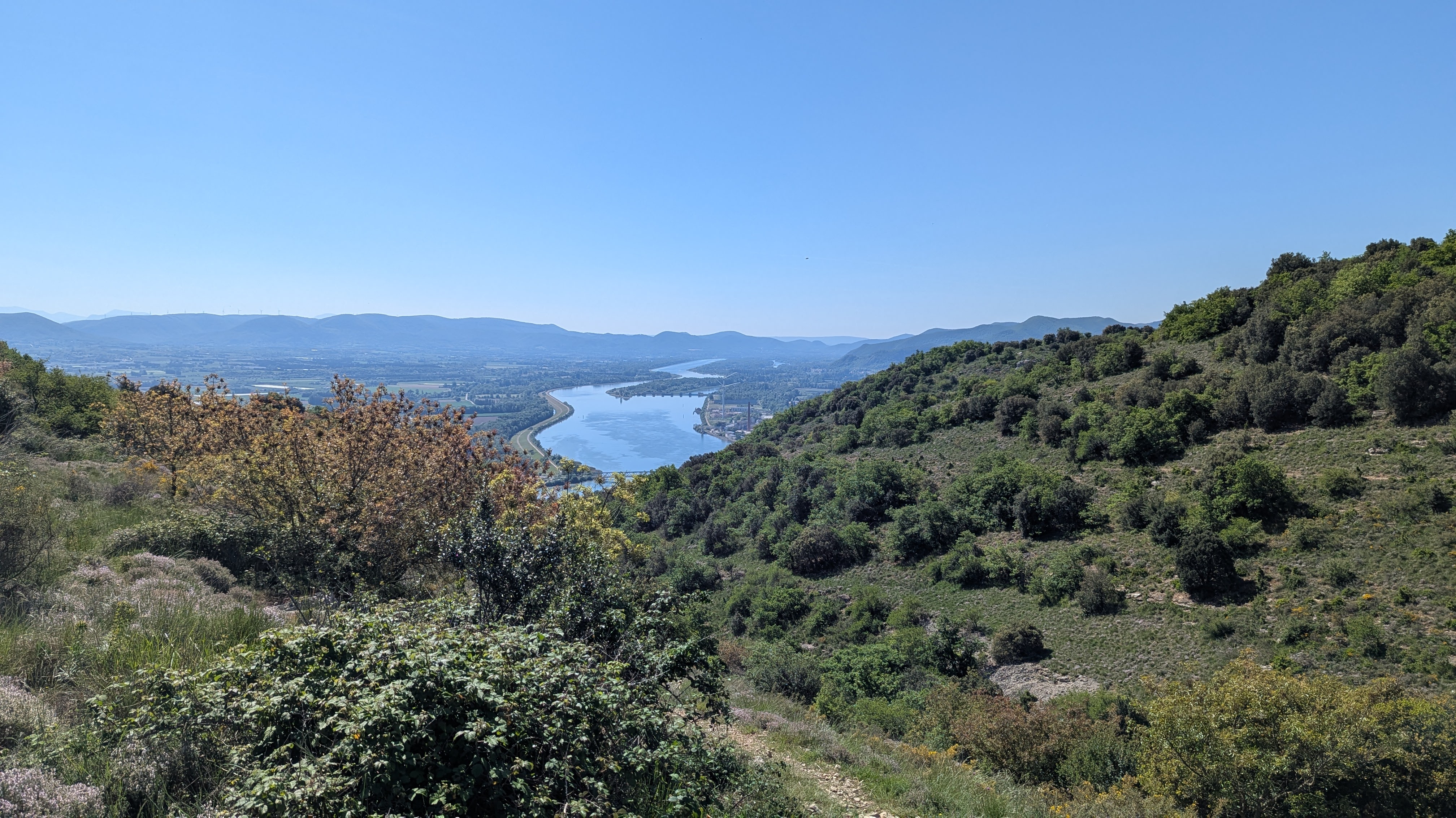 Image carrousel 2 pour Trois jours sur les balcons du Rhône : J1 Pouzin --> Saint-Laurent-du-Pape