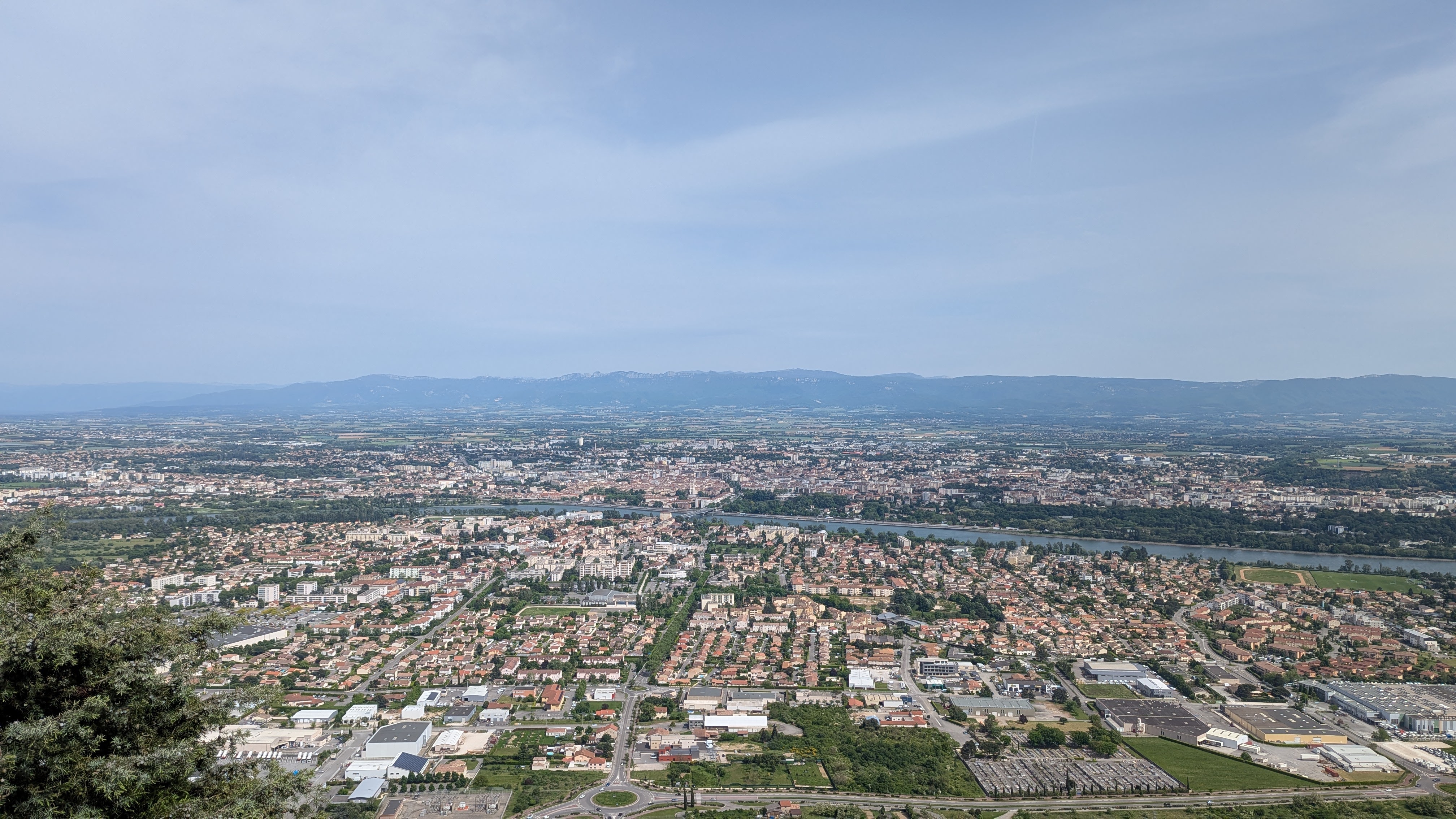 Image carrousel 1 pour Trois jours sur les balcons du Rhône : J2 Saint-Laurent-du-Pape --> Saint-Peray
